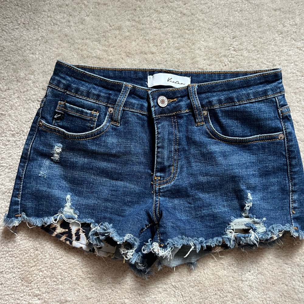 KanCan Distressed Blue Jean Shorts Size Small